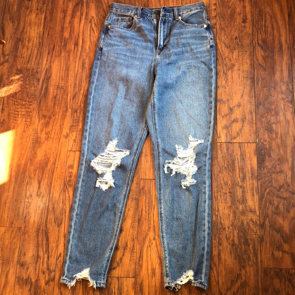 American eagle Mom jeans size 0R